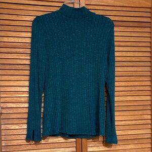 Kate & Mallory Emerald Green Ribbed Turtleneck Blouse
